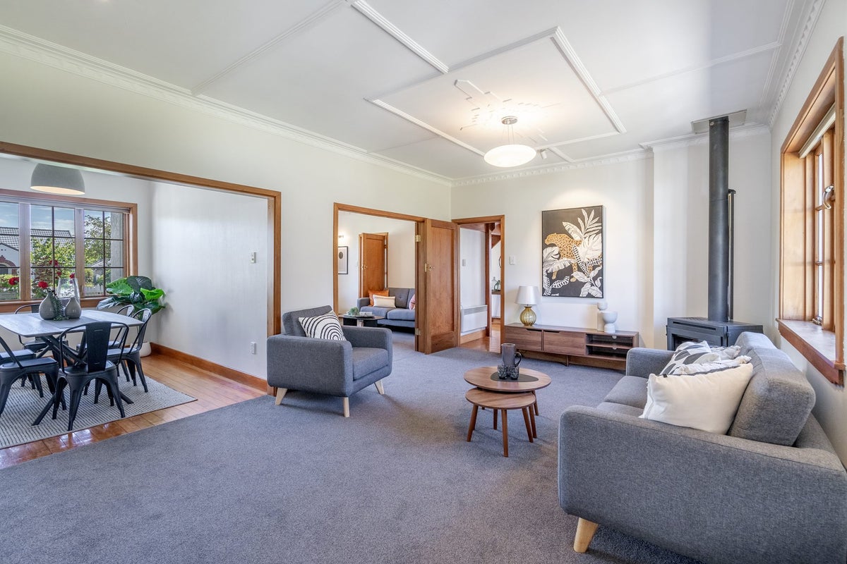 29 Wellesley Avenue, Avenal, Invercargill - Carousel 1
