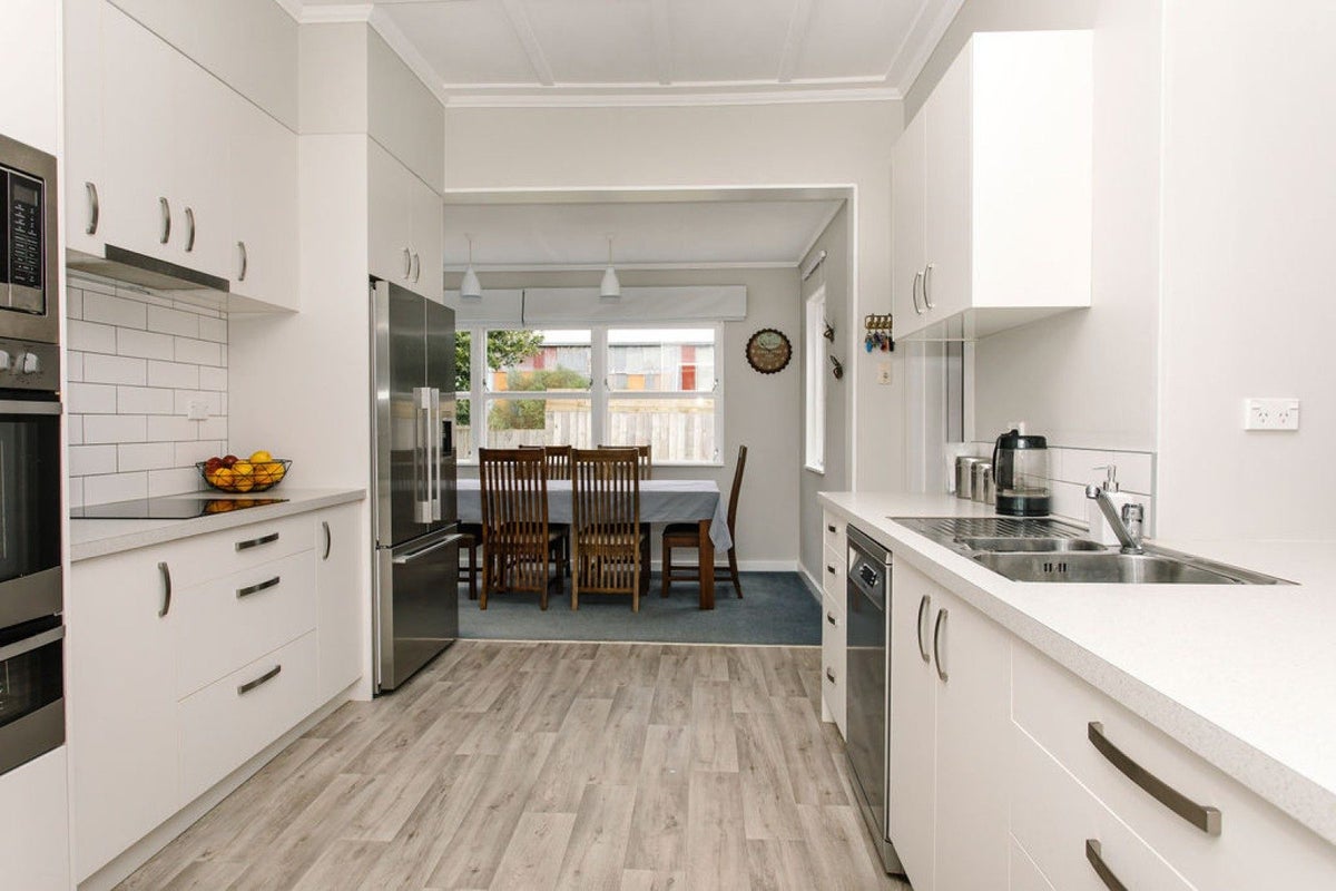 29 Carr Street, Dannevirke - Carousel 2