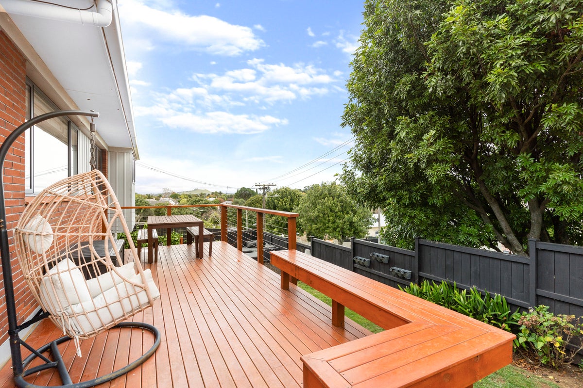 1/11 Huapai Street, Onehunga, Auckland - Carousel 2