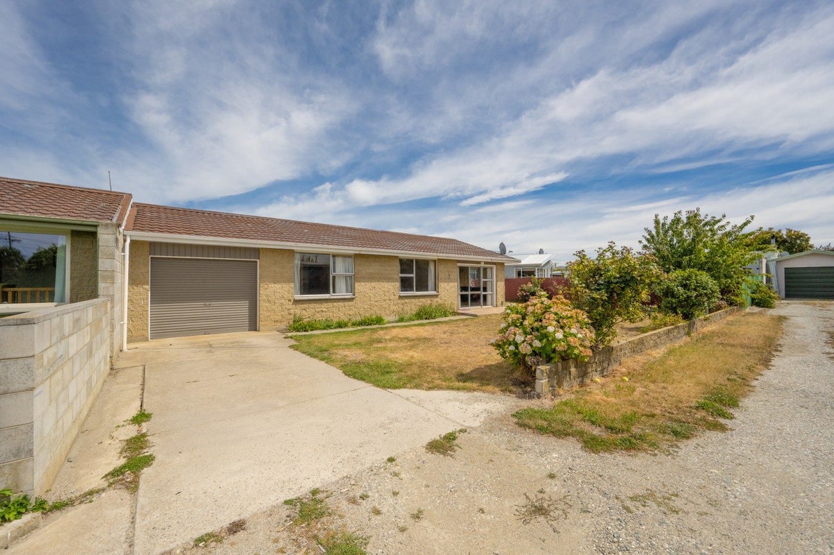8B Brandon Street, Alexandra, Alexandra - Carousel 1