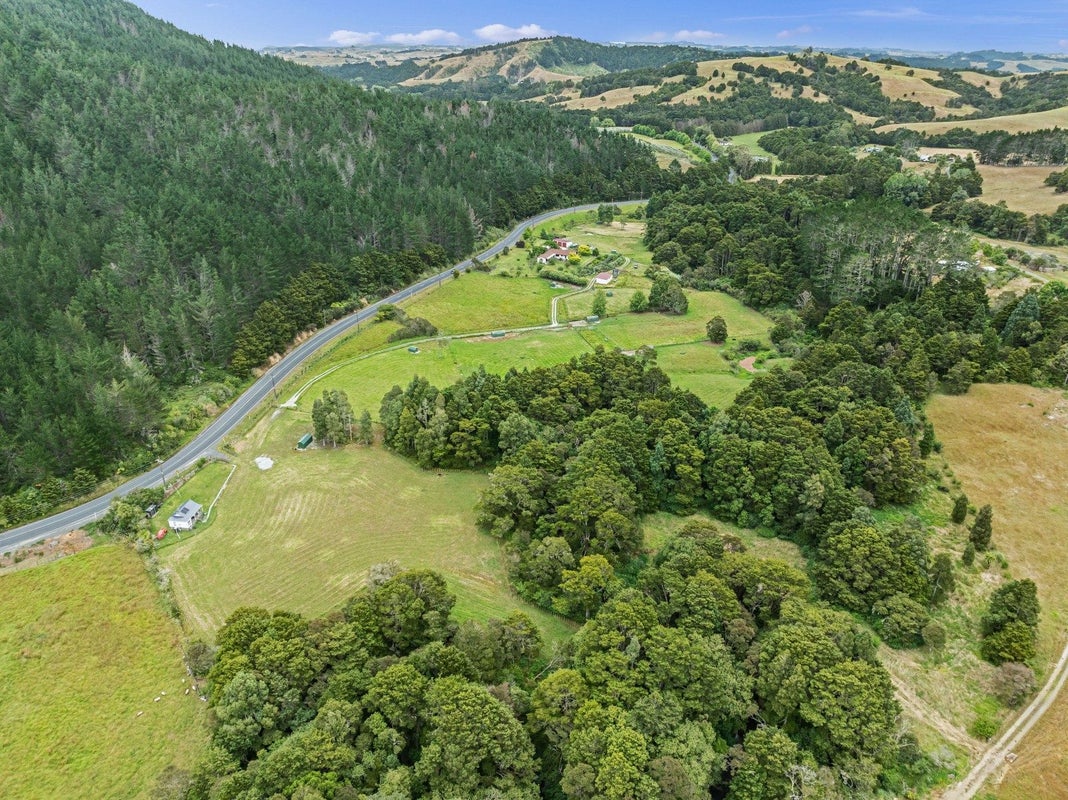 873 Whangaripo Valley Road, Whangaripo, Wellsford - Carousel 39