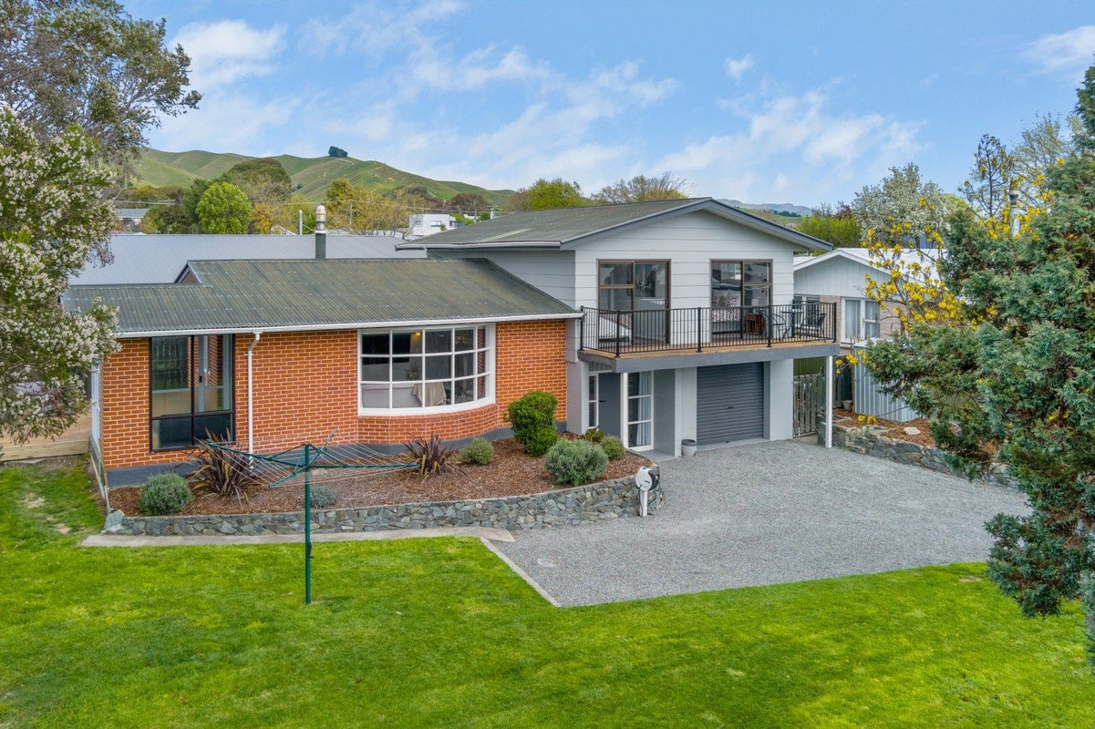 1 Belvue Crescent, Witherlea, Blenheim - Carousel 1