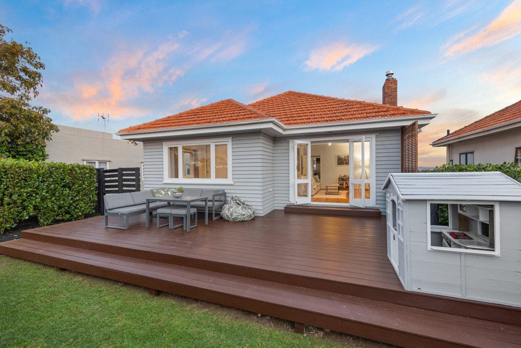 6 Barrack Road, Mount Wellington, Auckland - Carousel 1