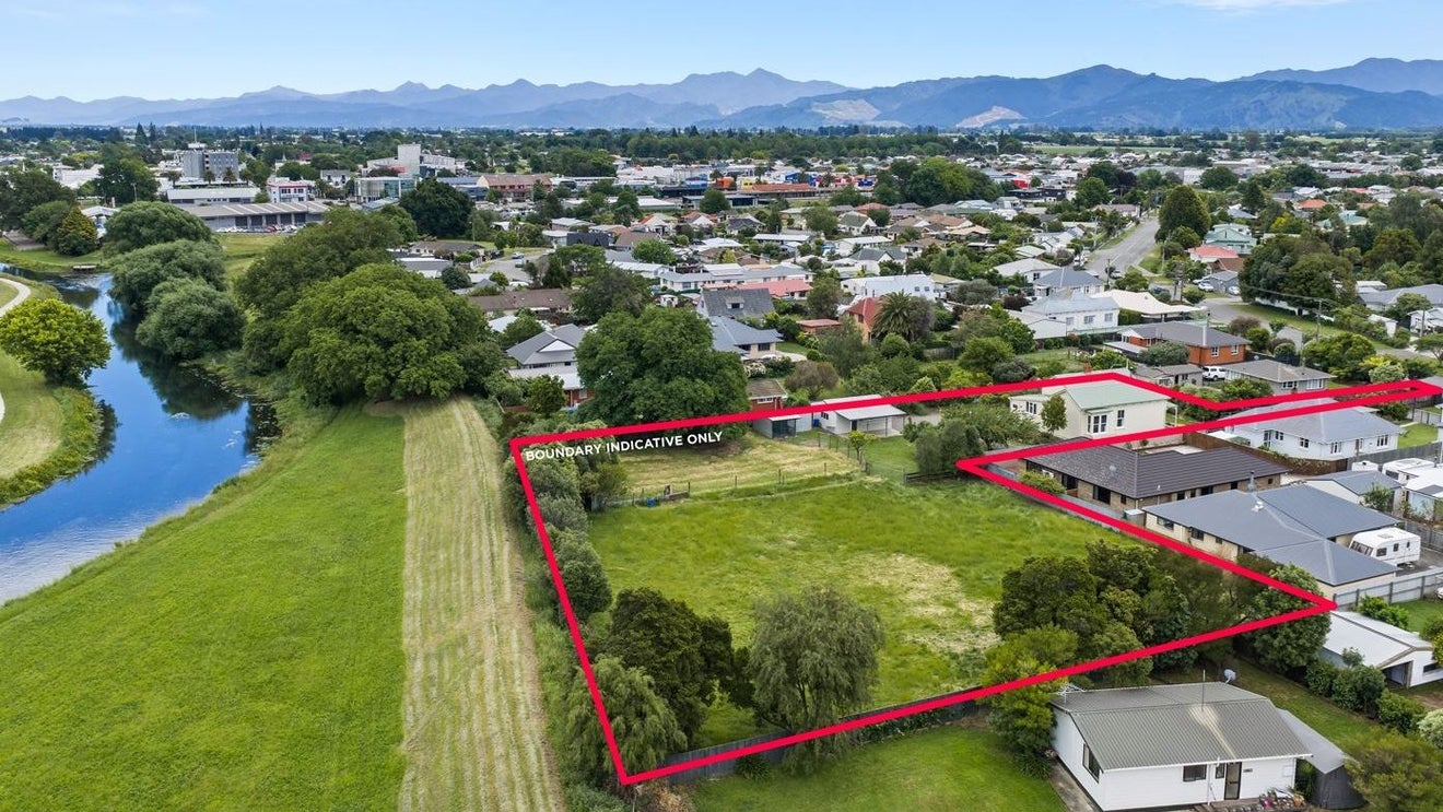 42 Dillons Point Road, Islington, Blenheim - Carousel 1