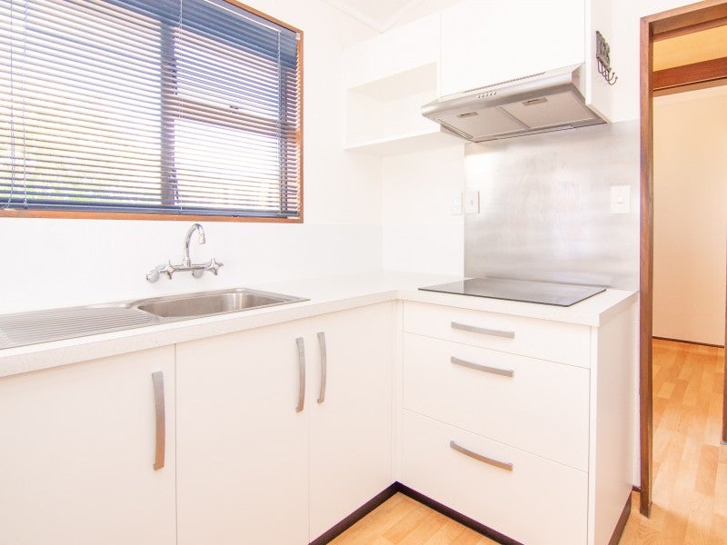 2/7A McGregor Street, Milson, Palmerston North - Carousel 2