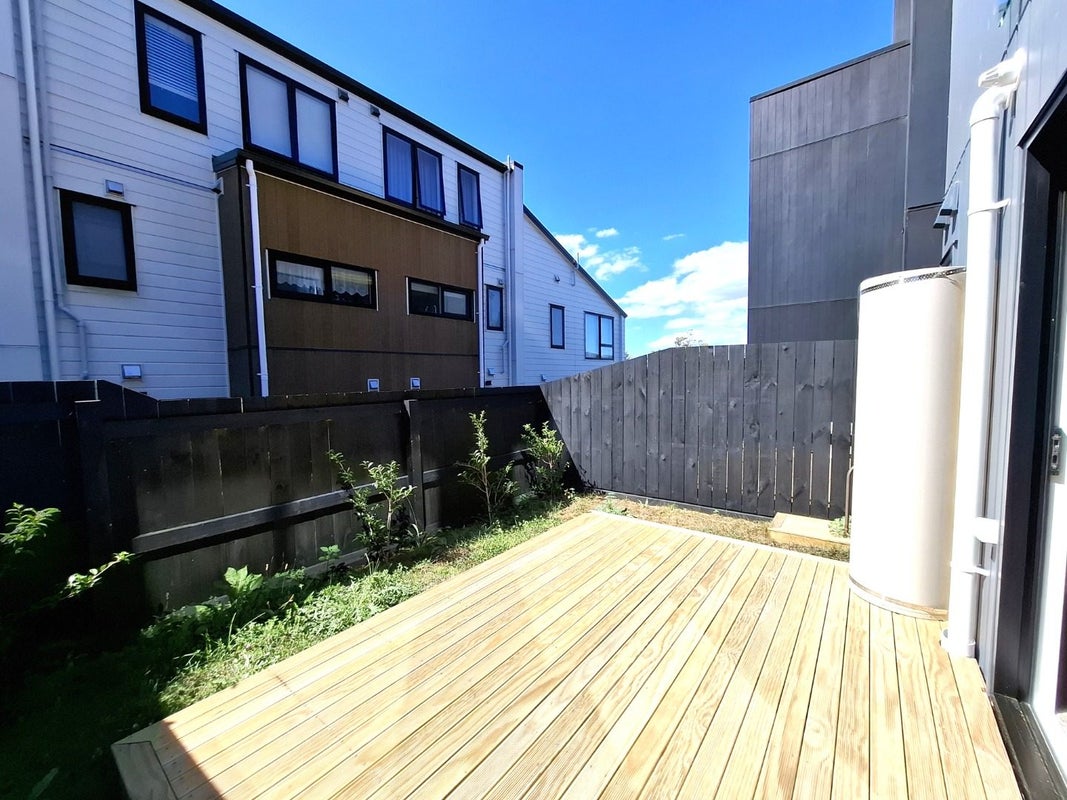 6/243 Campbell Road, Greenlane, Auckland - Carousel 14