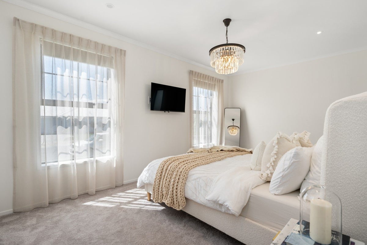 10 St Thomas Avenue, Pyes Pa, Tauranga - Carousel 2