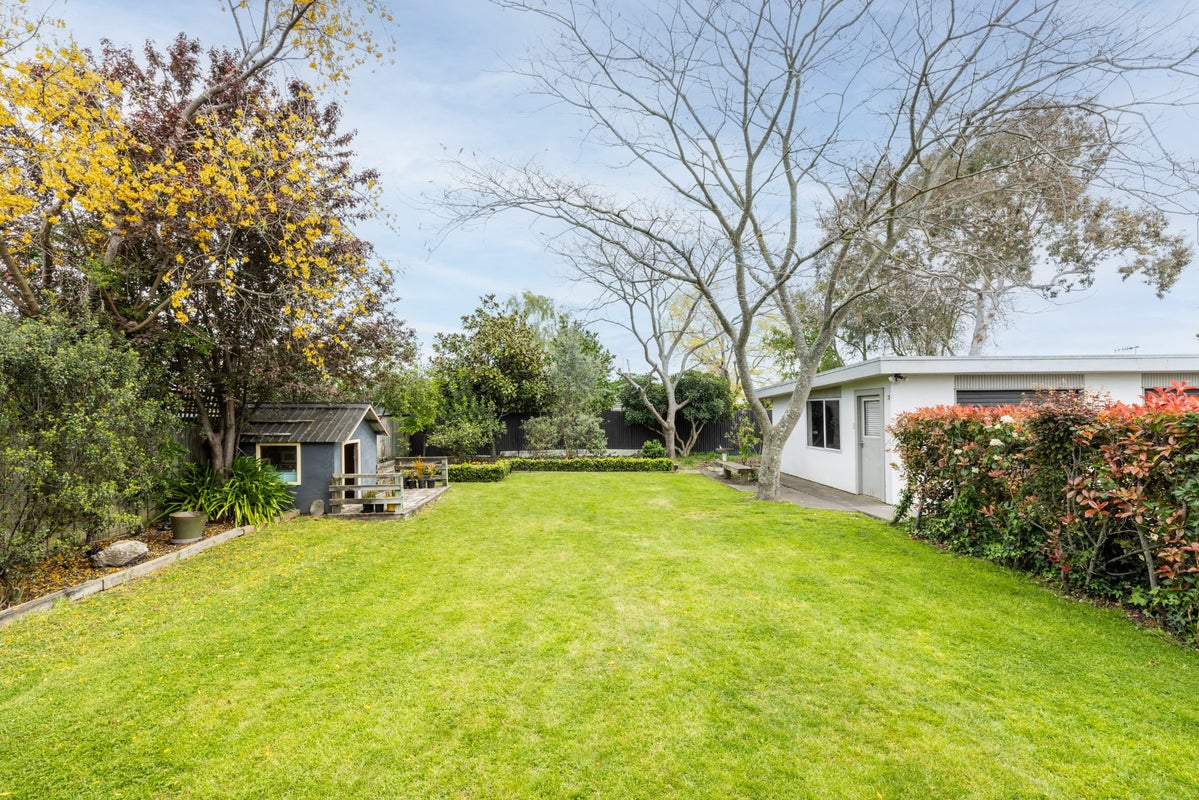 55 Guthrie Road, Havelock North, Havelock North - Carousel 2