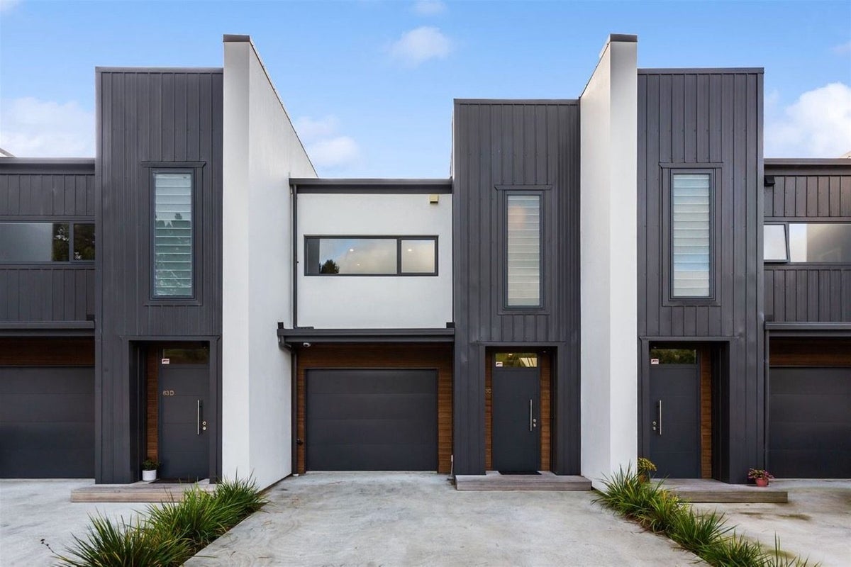 63C Whitford Brown Avenue, Papakowhai, Porirua - Carousel 1
