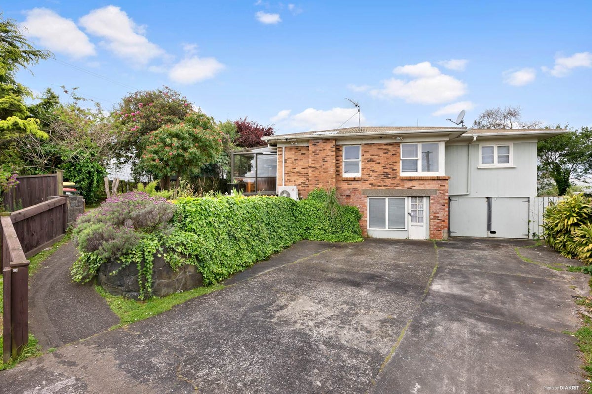 52 Greenmeadows Avenue, Manurewa East, Auckland - Carousel 2