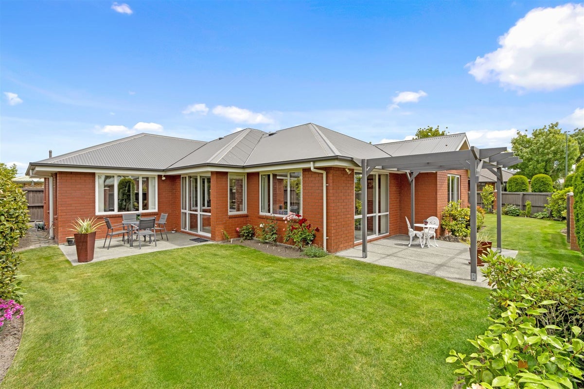1 Ross Place, Northwood, Christchurch - Carousel 1