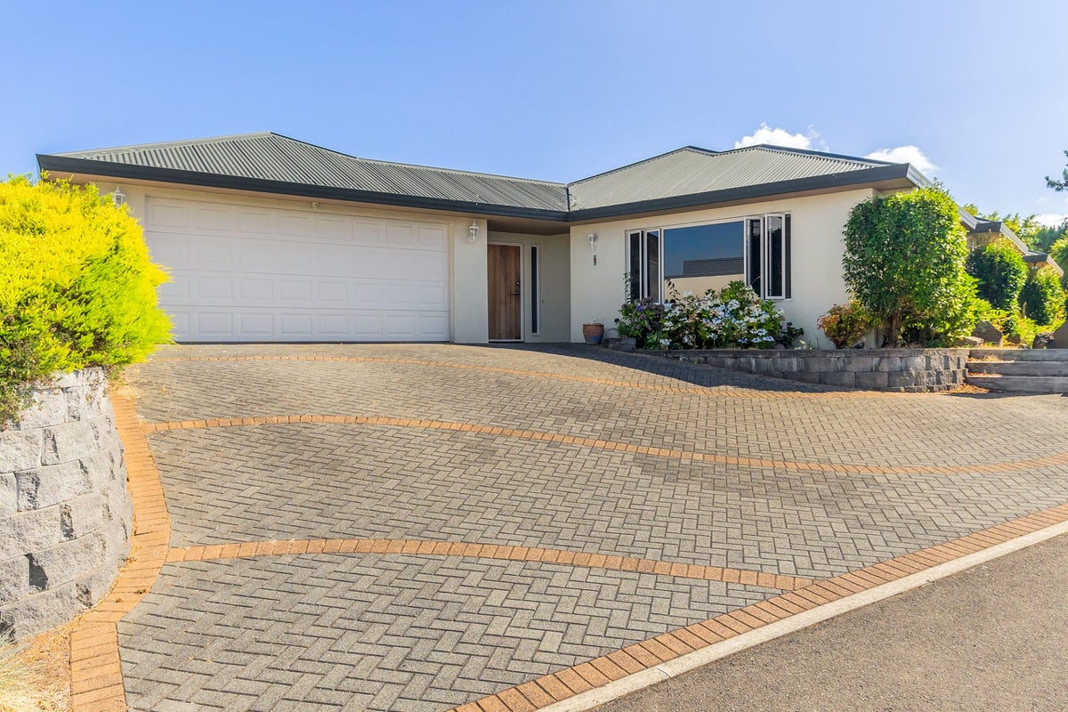 9 Birchwood Lane, Hilltop, Taupo - Carousel 27
