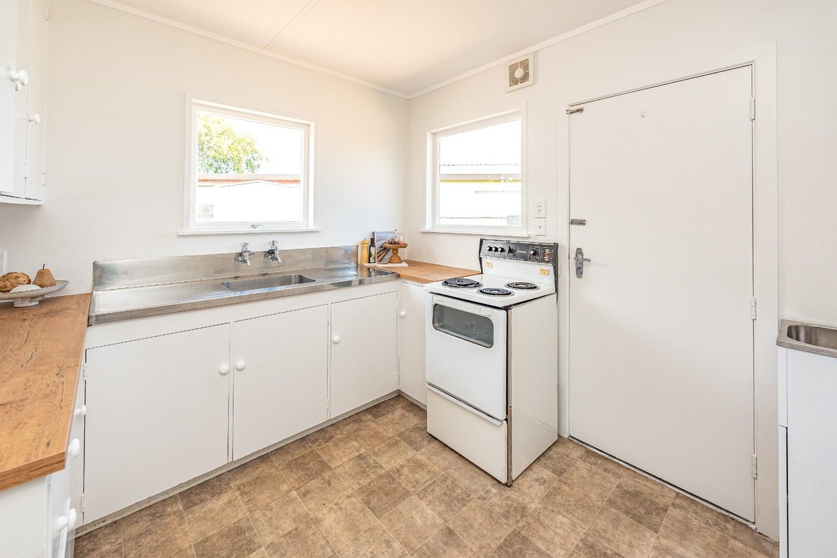 91C Heads Road, Gonville, Whanganui - Carousel 2