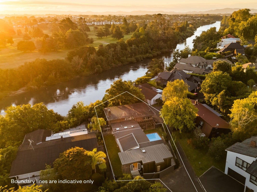 945 River Road, Queenwood, Hamilton - Carousel 2