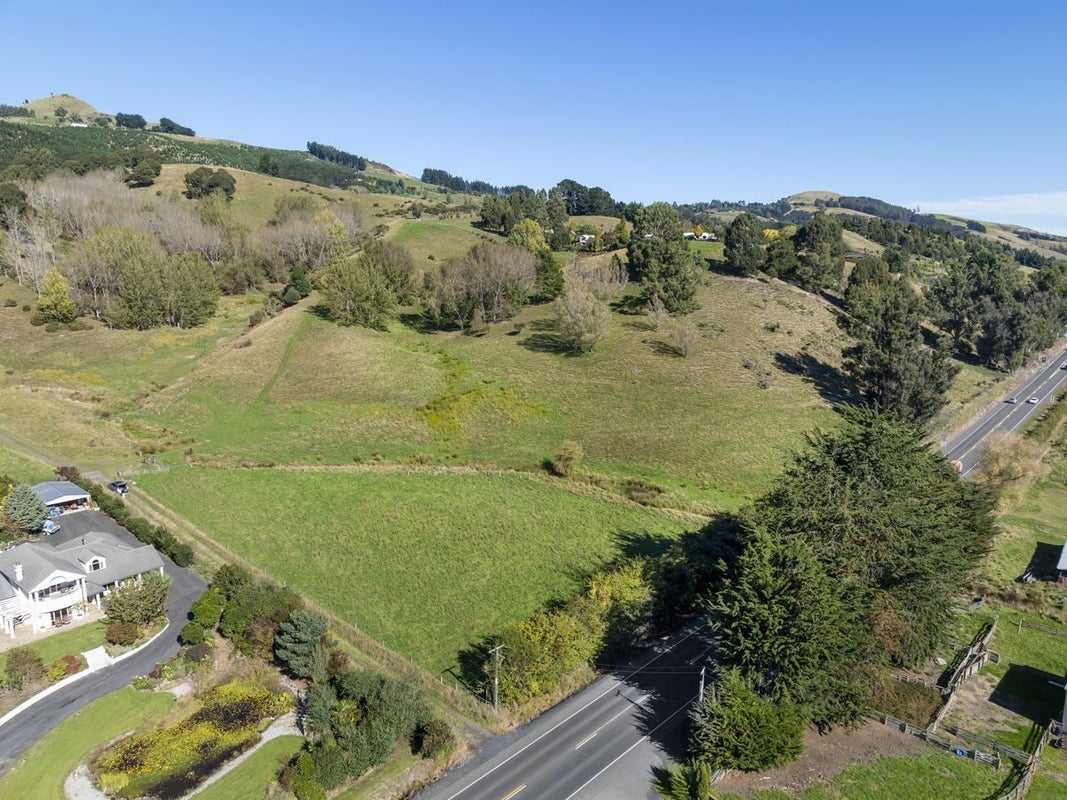 31 Main South Road, East Taieri, Mosgiel - Carousel 17