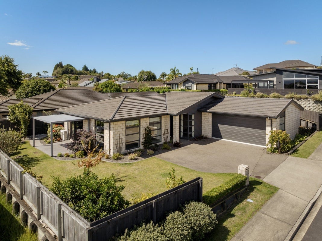 7 Bernies Way, Ohauiti, Tauranga - Carousel 1