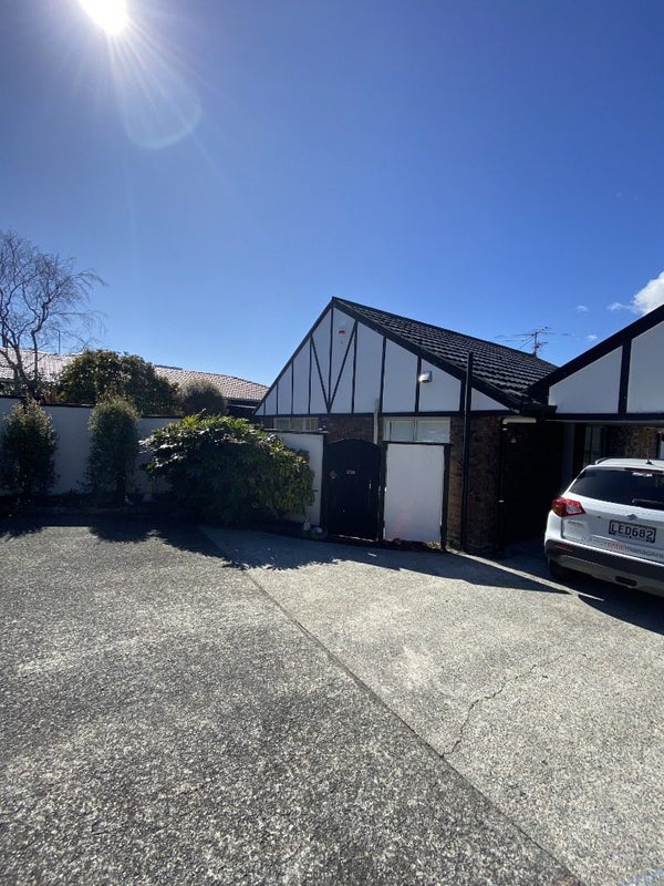 28B Halswater Drive, Churton Park, Wellington - Carousel 23