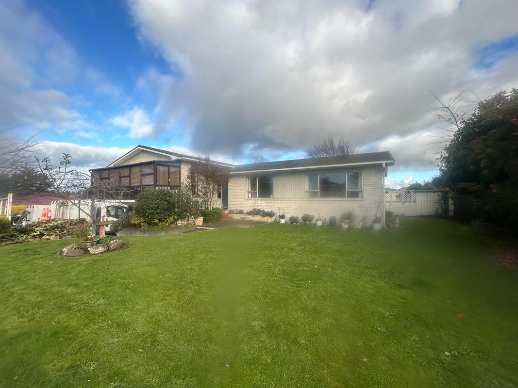 2 Drummond Street, Dannevirke, Dannevirke - Carousel 1