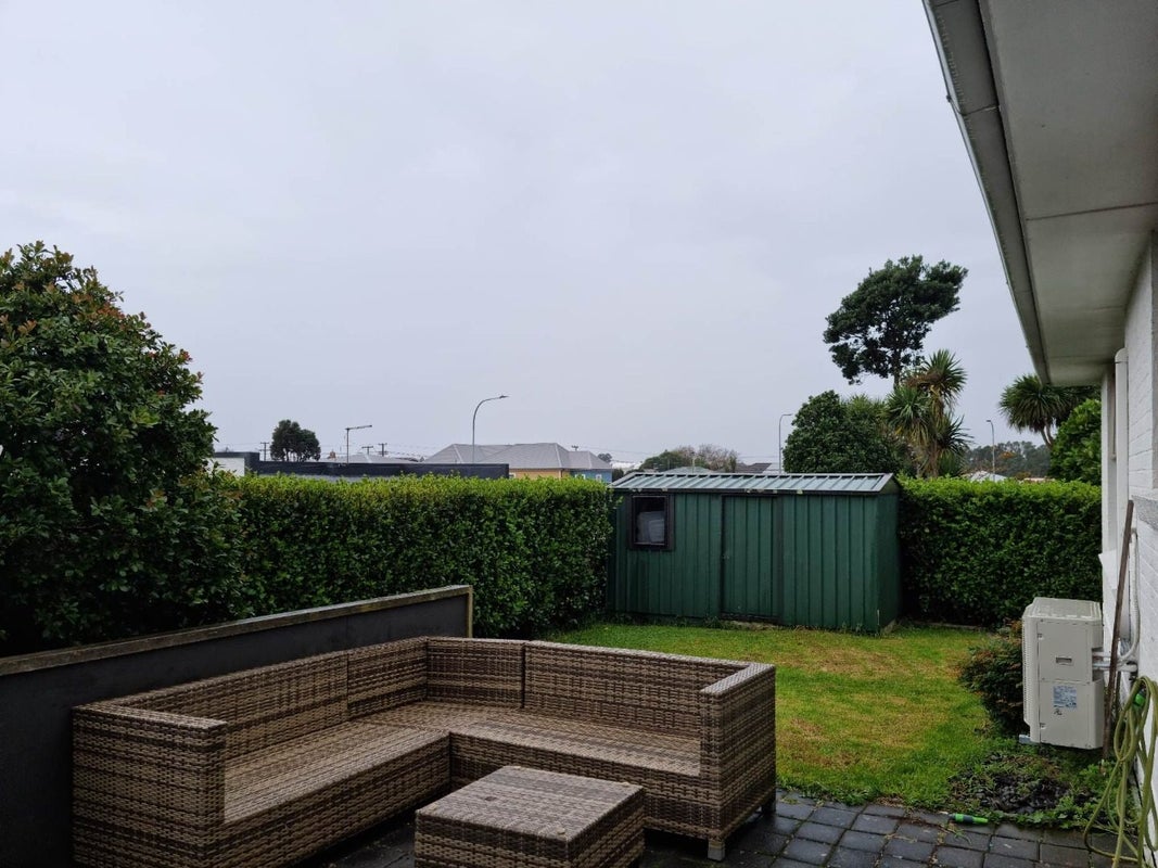 159d Lemon St, City Centre, New Plymouth, Taranaki - Carousel 2