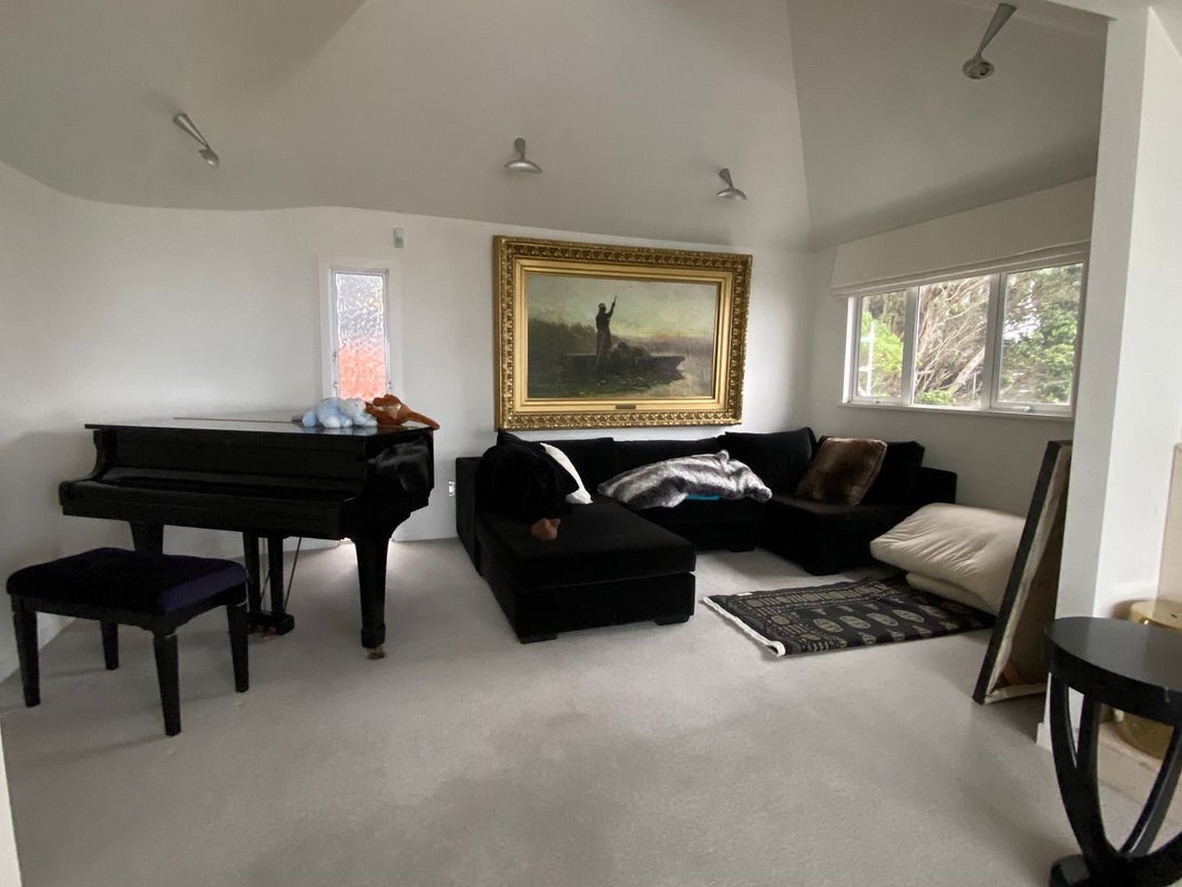 2 Palliser Road, Roseneath, Wellington - Carousel 1