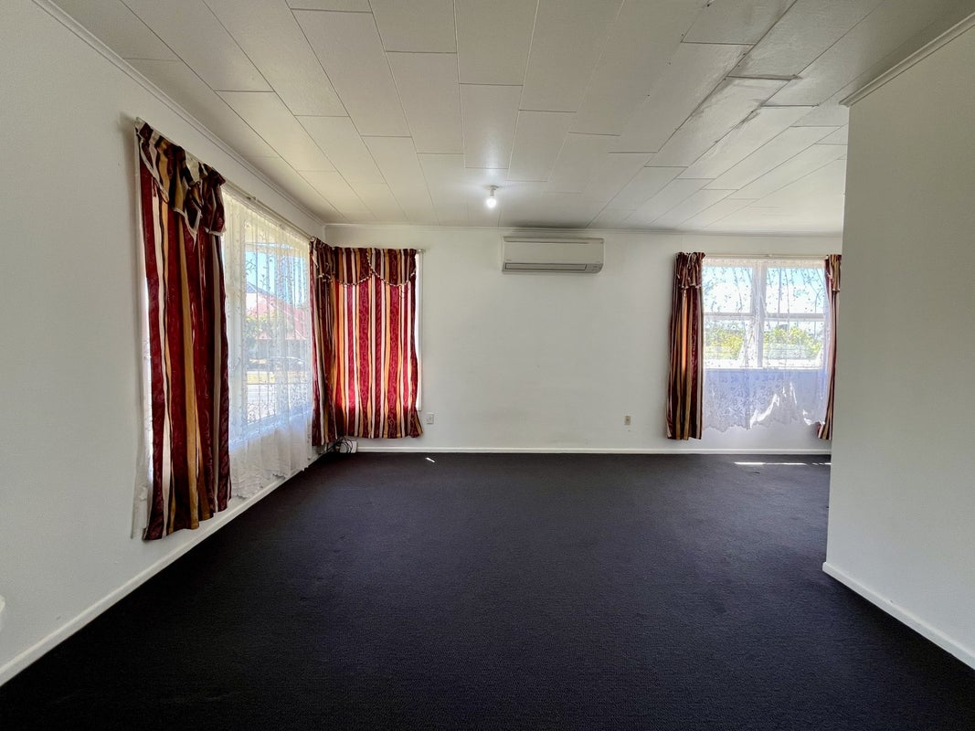 248 Buckland Road, Mangere East, Auckland - Carousel 2