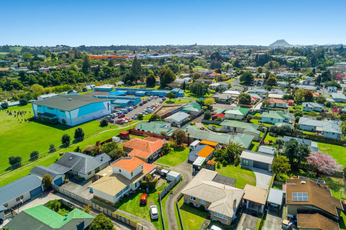 11 Wembury Grove, Parkvale, Tauranga - Carousel 19