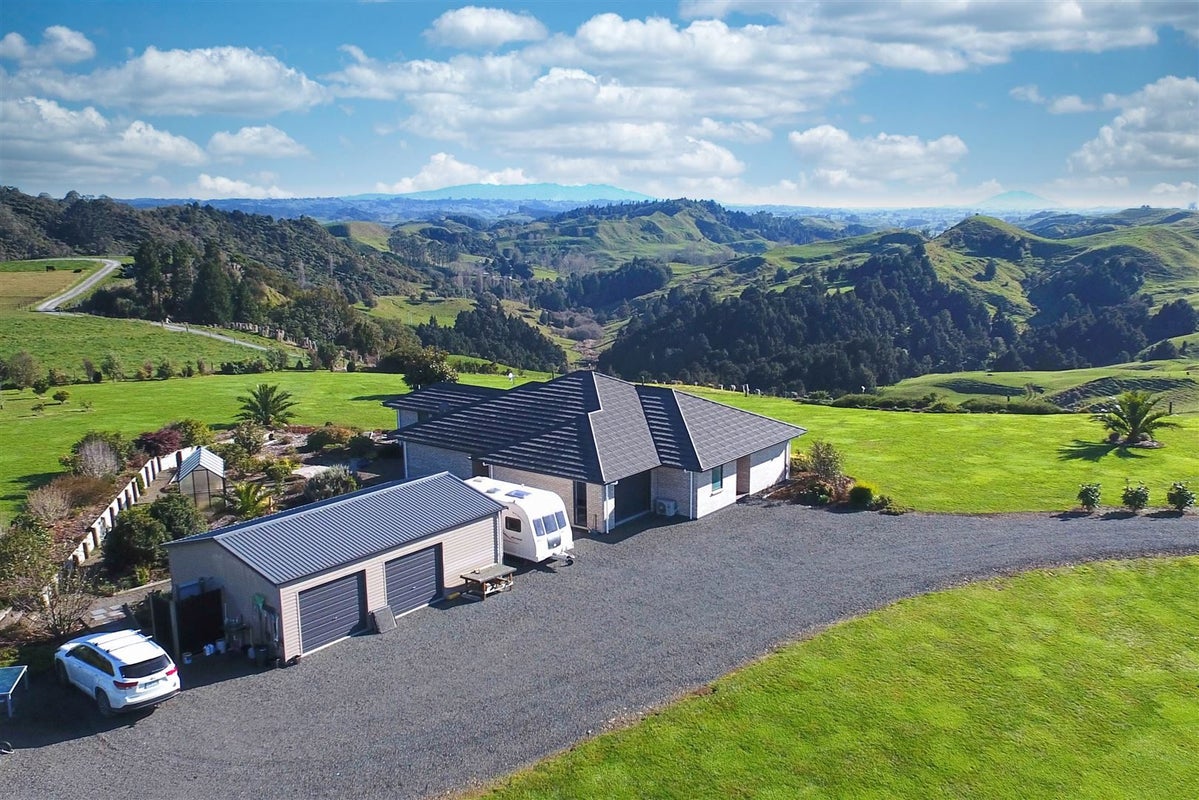 210C Mangarino Road, Te Kuiti - Carousel 1