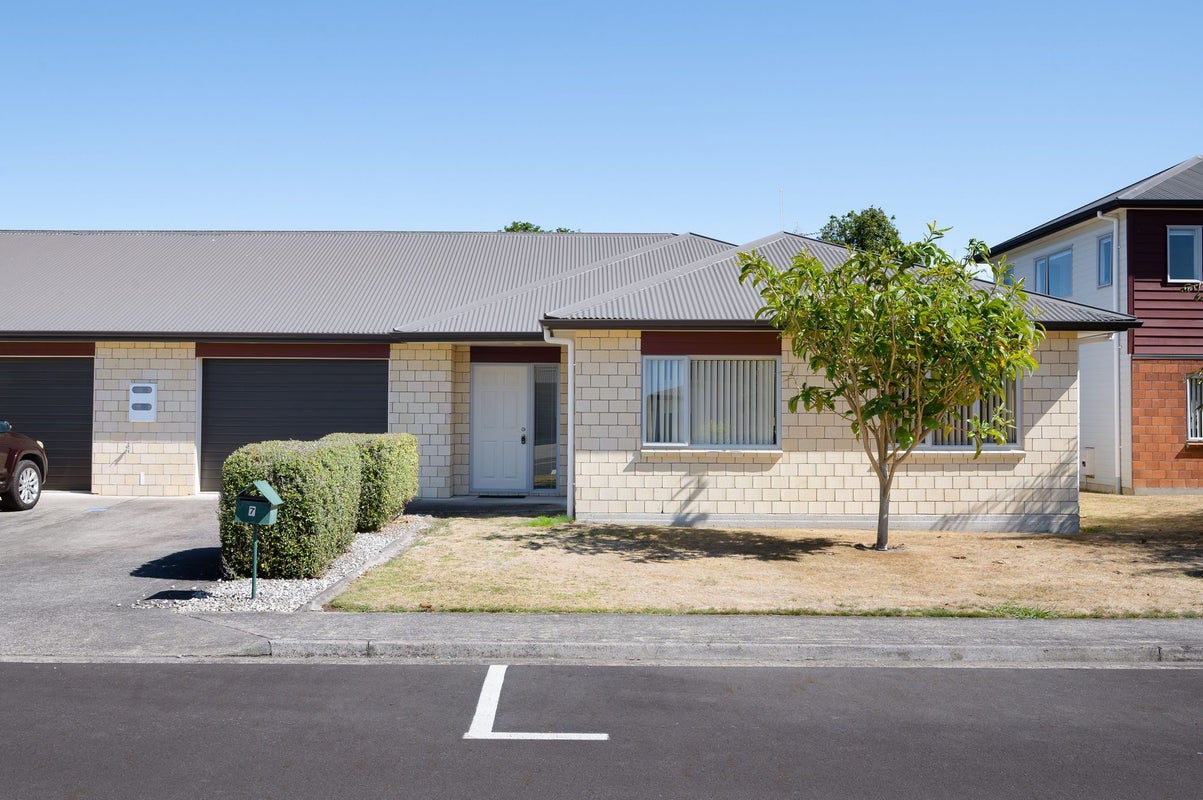 7 Rene Way, Huntington, Hamilton - Carousel 1