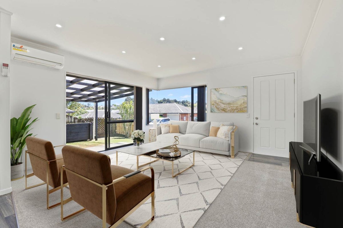2 Pantera Way, Hill Park, Manukau City, Auckland - Carousel 2
