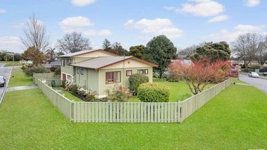 9 Balmerino Avenue, Red Hill, Papakura - Carousel 1