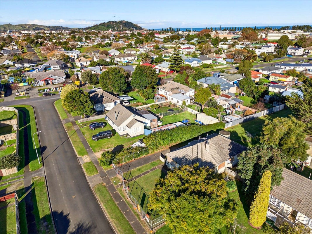 6 Totara Street, Te Hapara, Gisborne - Carousel 19
