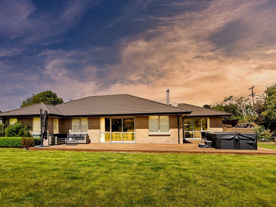 21 King Street, Waimate, Waimate - Carousel 1