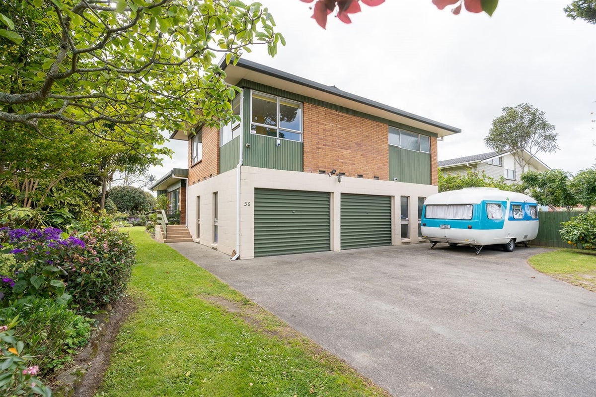 36 Duncan Road, St Andrews, Hamilton - Carousel 2