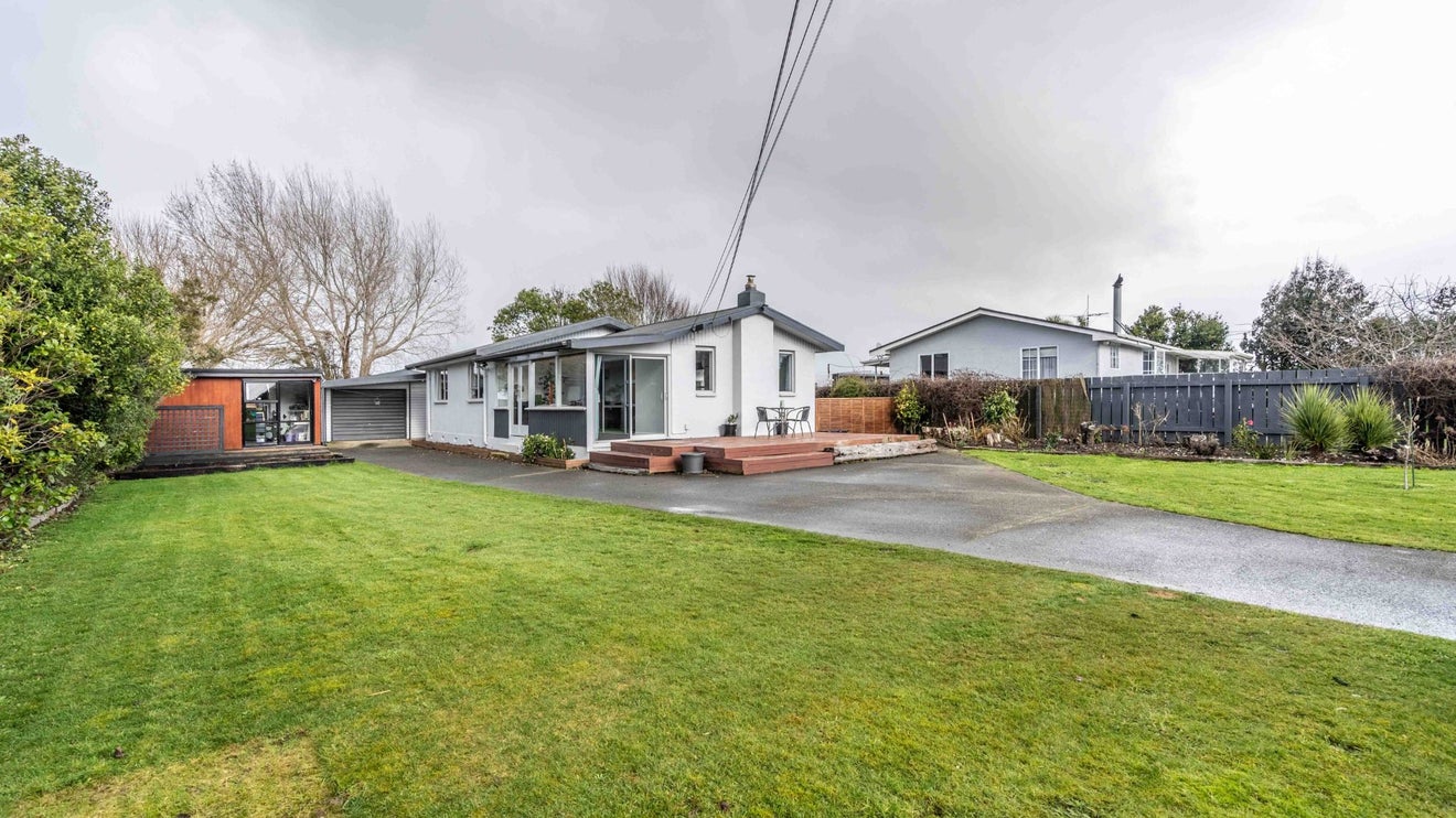 45 Watt Road, Otatara - Carousel 1