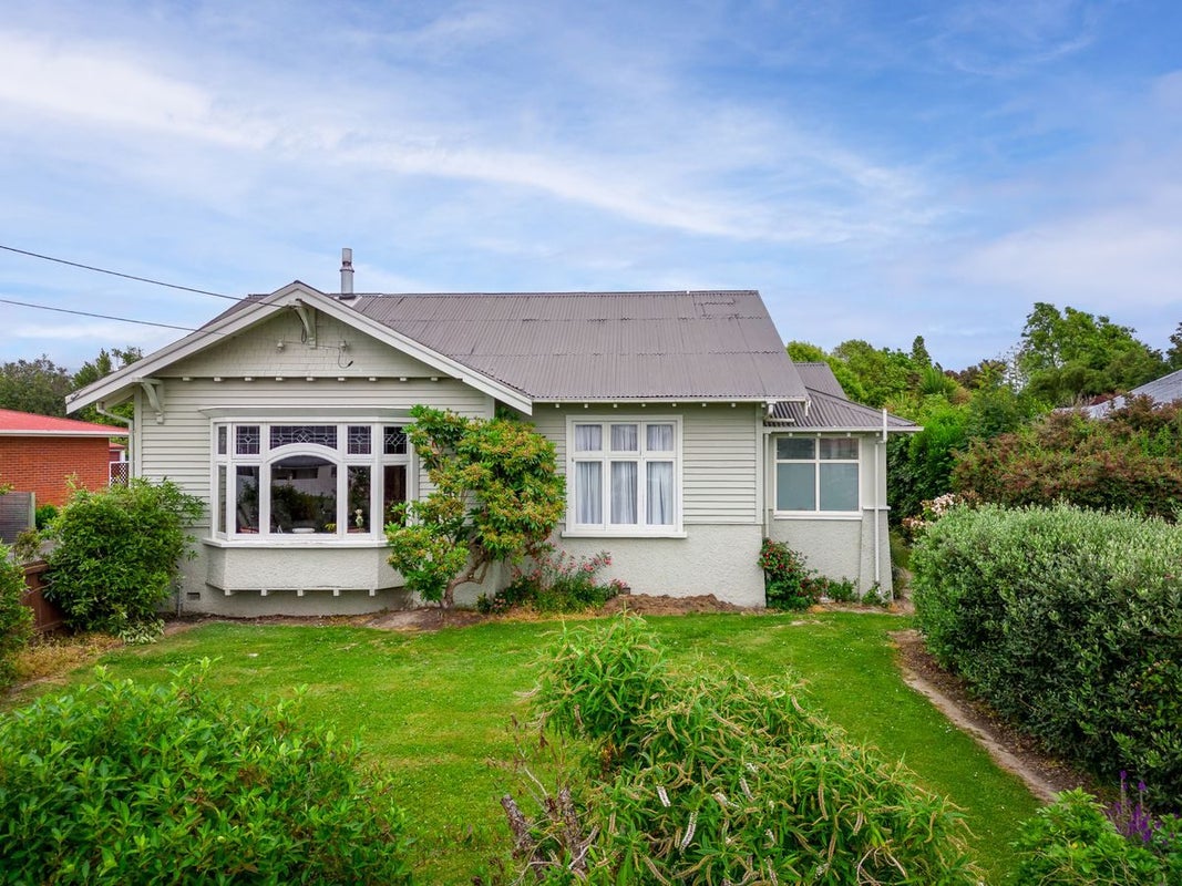 16 Herbert Street, Waimate, Waimate - Carousel 1