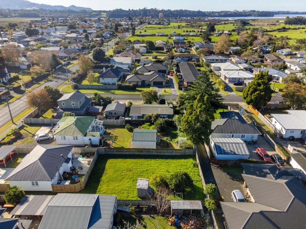 21B Park Road, Katikati, Katikati - Carousel 1