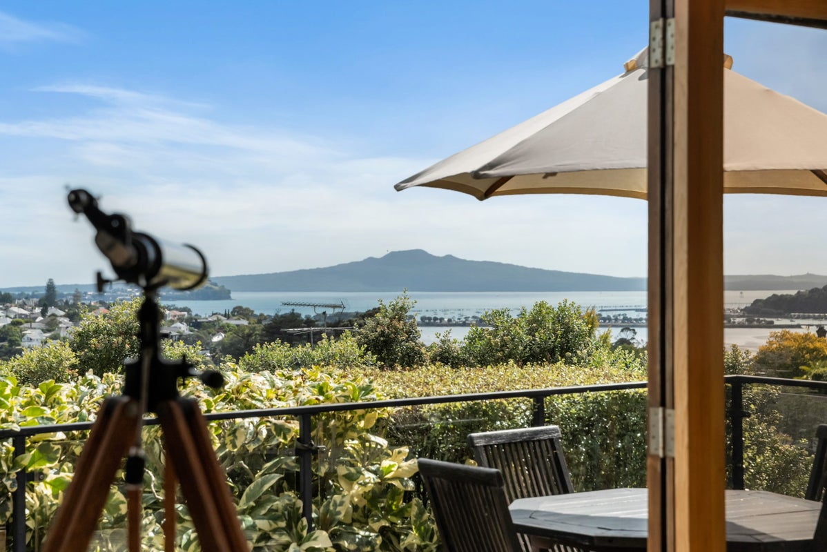 83 Bassett Road, Remuera, Auckland - Carousel 1
