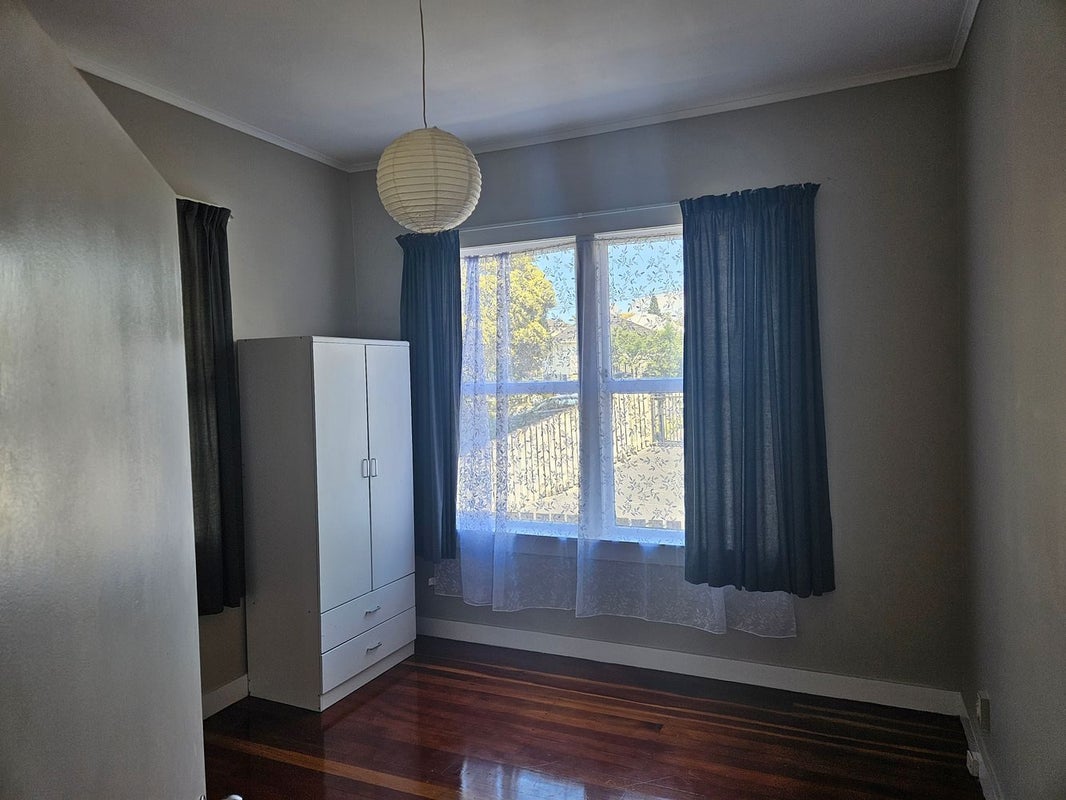 59 Ernie Pinches Street, Wesley, Auckland - Carousel 2