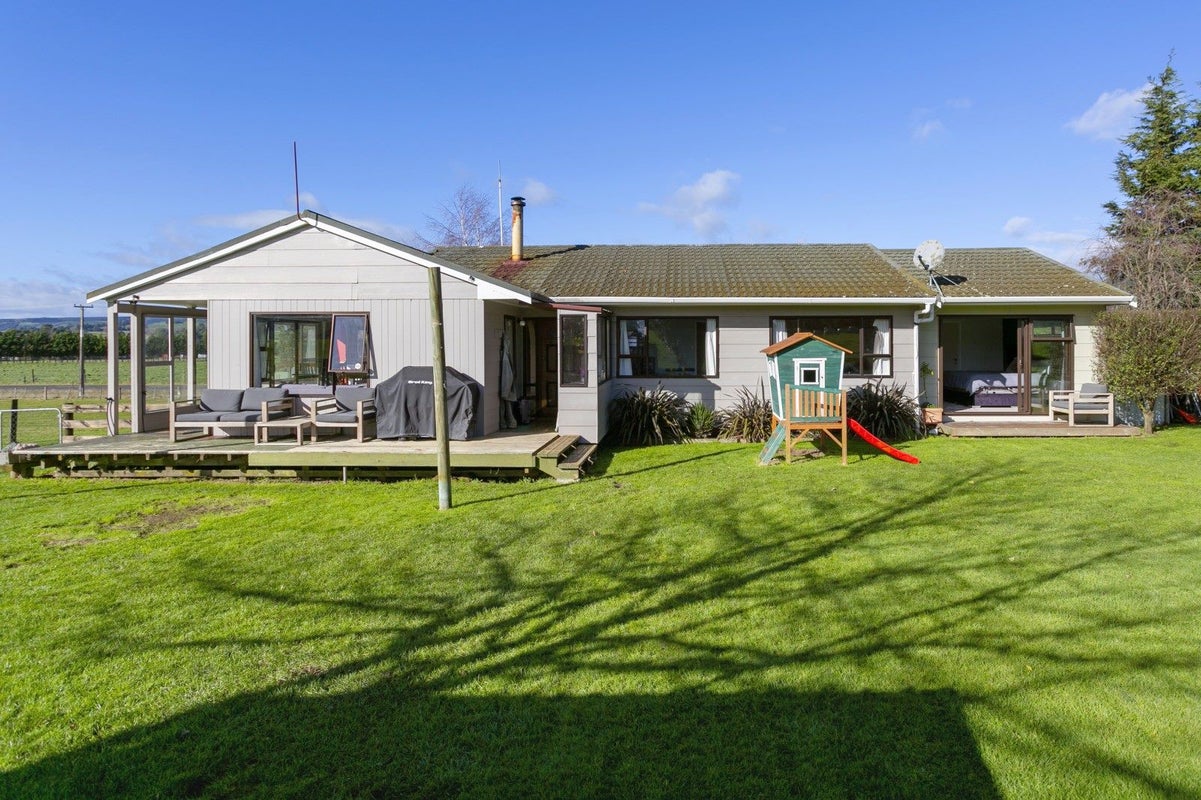 180 White Road, Broadlands, Reporoa - Carousel 2