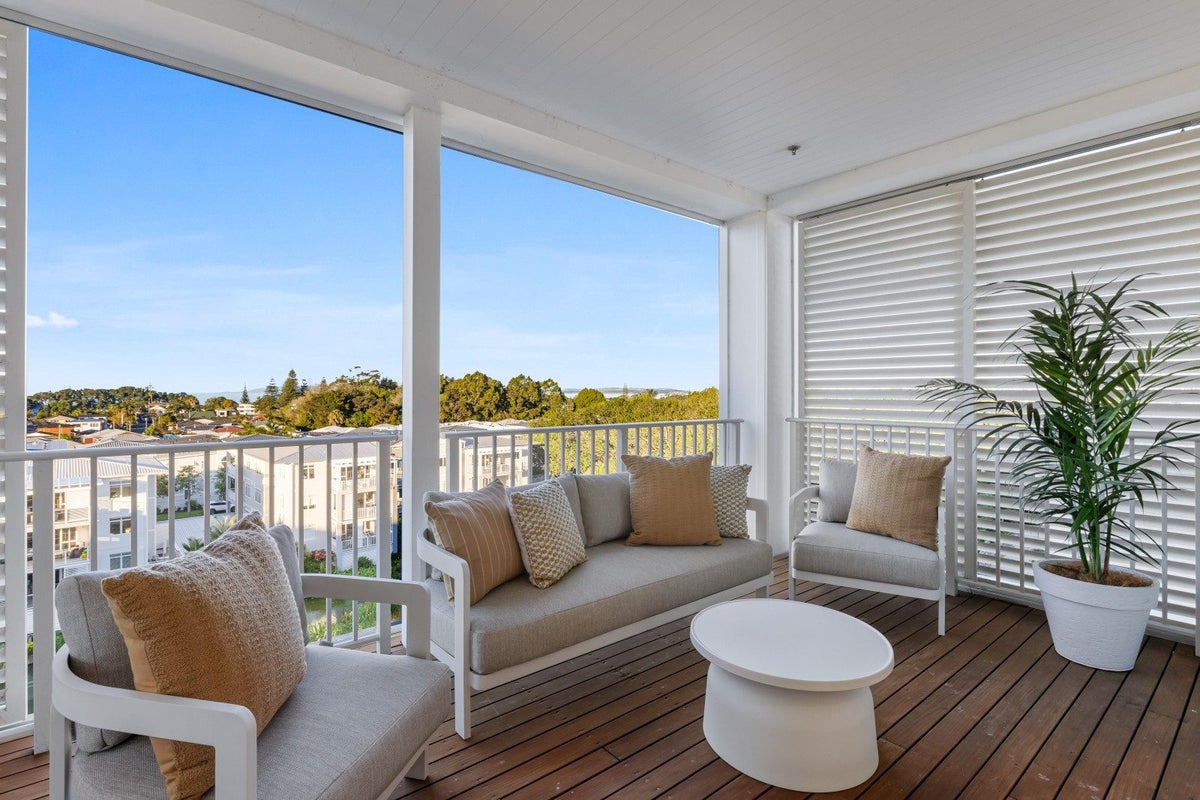 195 Hibiscus Drive, Orewa, Orewa - Carousel 24