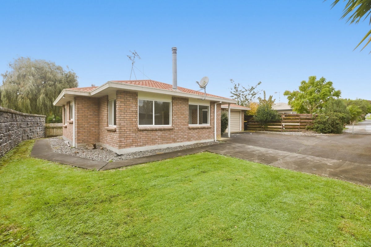 53D Esmeralda Street, Welcome Bay, Tauranga - Carousel 2