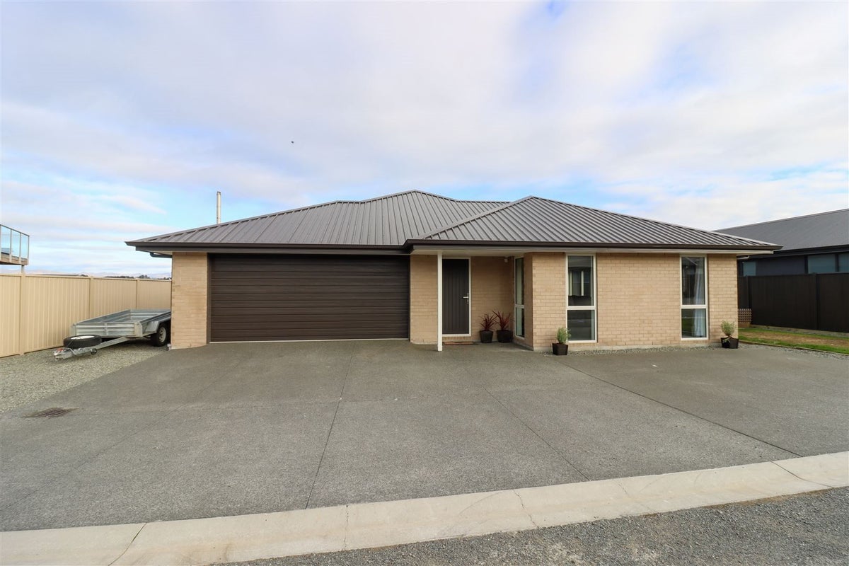 4 Dalwood LANE, Watlington, TIMARU - Carousel 1