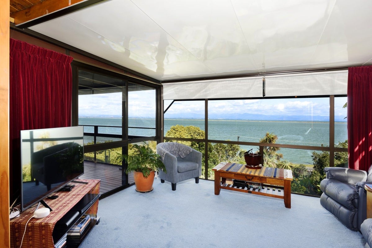 766 Atawhai Drive, Marybank, Nelson - Carousel 2