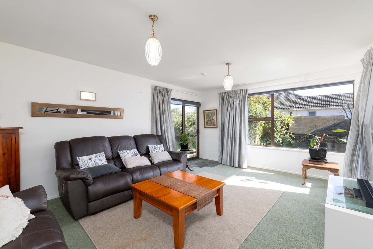 132 Bower Avenue, New Brighton, Christchurch - Carousel 2