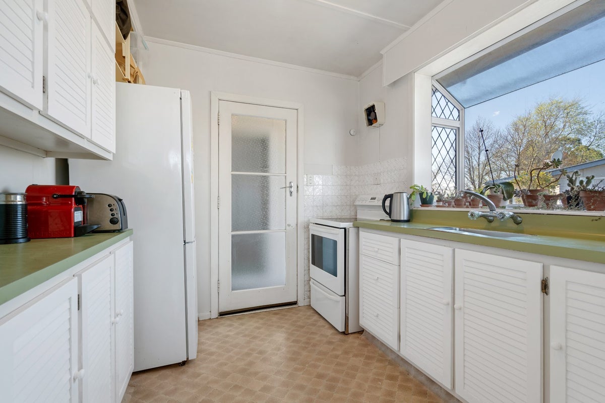 30 Daniell Street, Solway, Masterton - Carousel 2