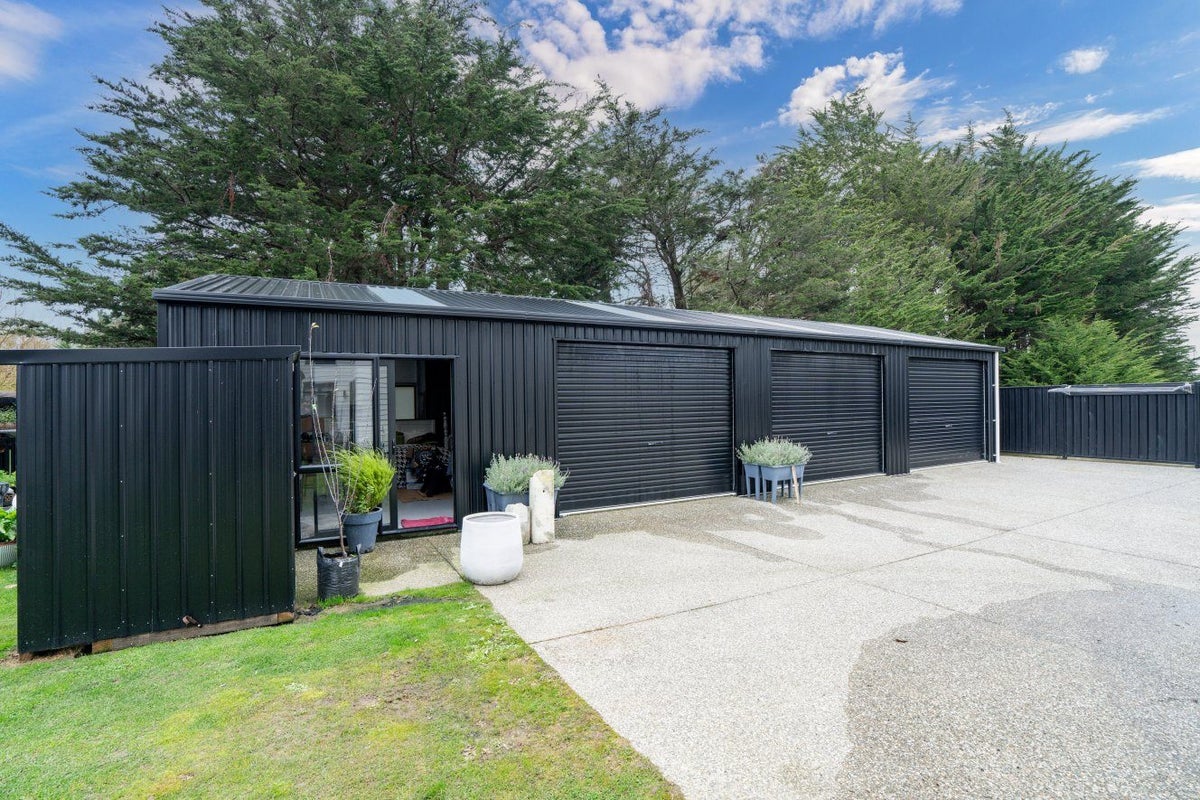 77 Richfield Drive, Waikiwi, Invercargill - Carousel 2