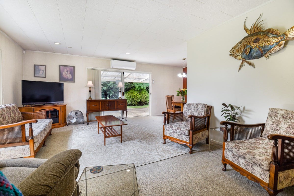 17 Chapman Place, Fairy Springs, Rotorua - Carousel 1