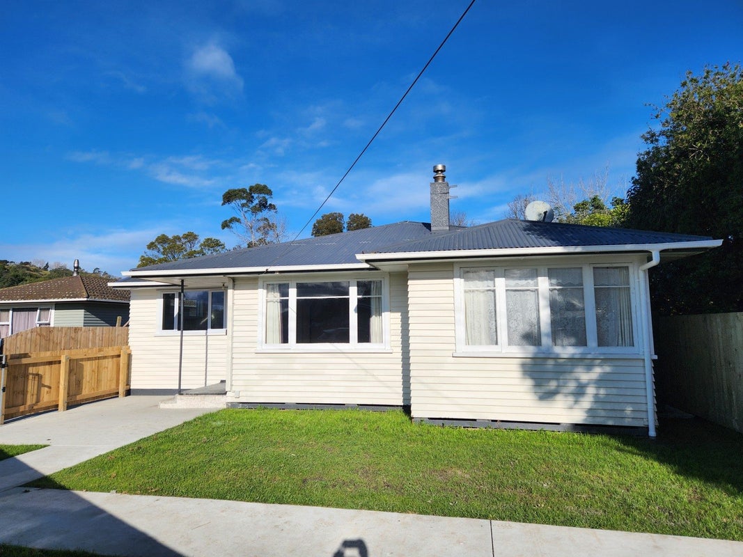 11A Matthews Road, Tamarau, Gisborne - Carousel 1