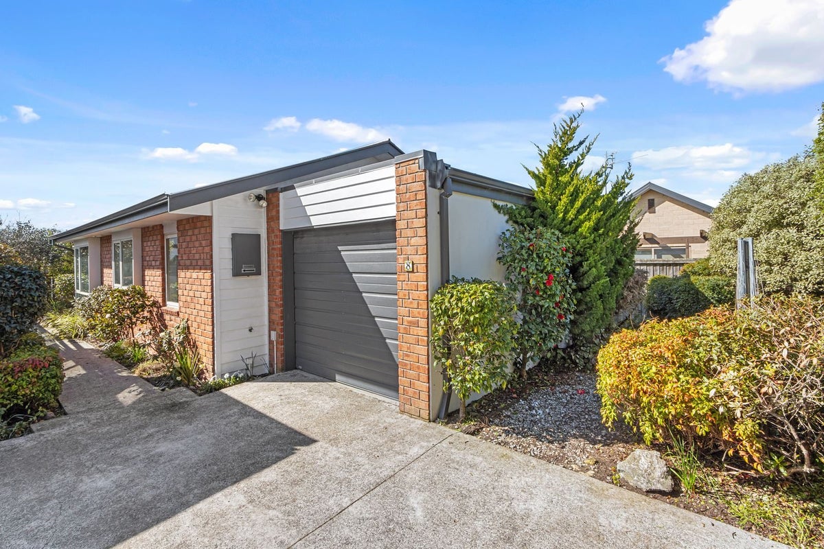 8/26 Meadow Street, Papanui, Christchurch - Carousel 1