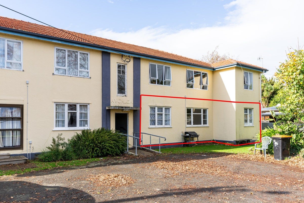 4/288 College Street, West End, Palmerston North - Carousel 1
